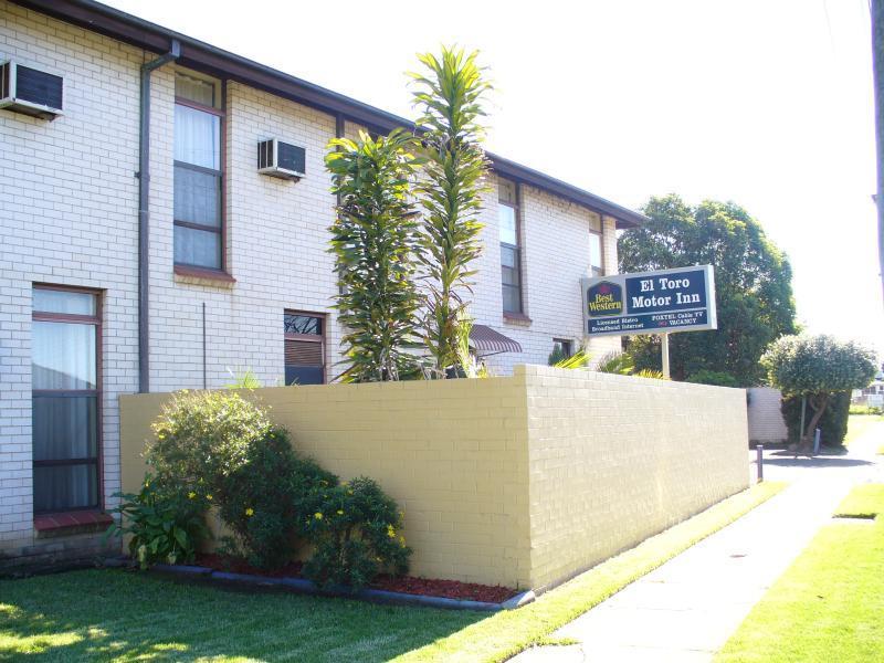 El Toro Motor Inn Warwick Farm Exterior foto