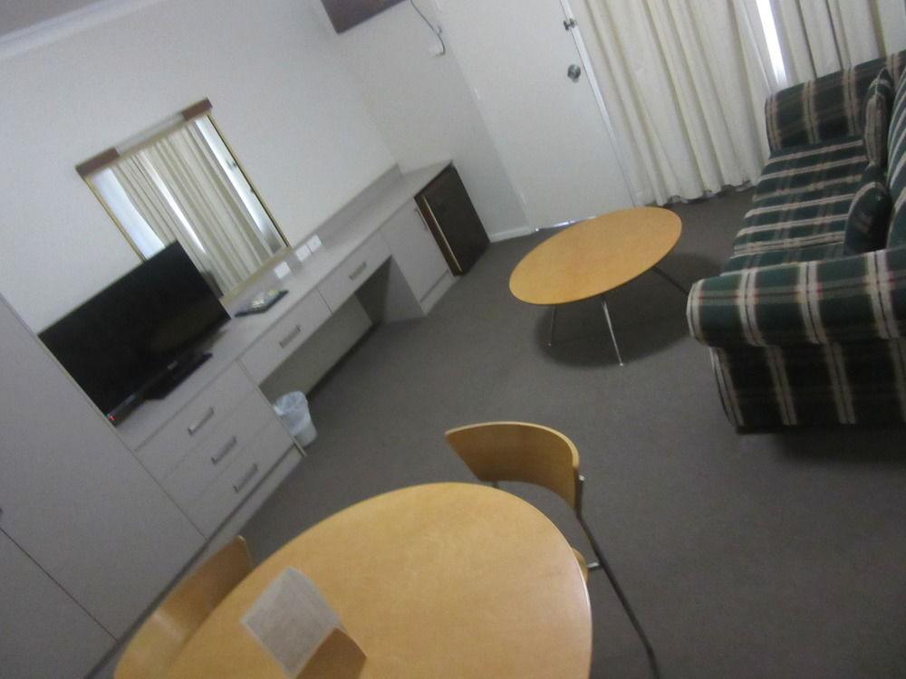 El Toro Motor Inn Warwick Farm Exterior foto