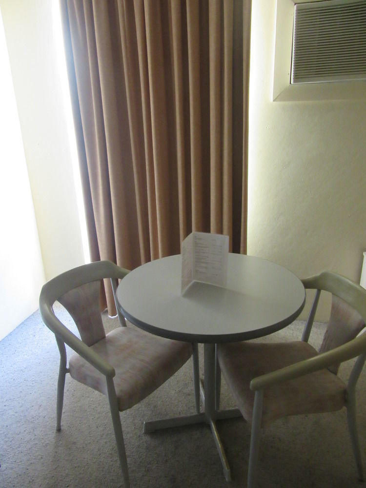 El Toro Motor Inn Warwick Farm Exterior foto